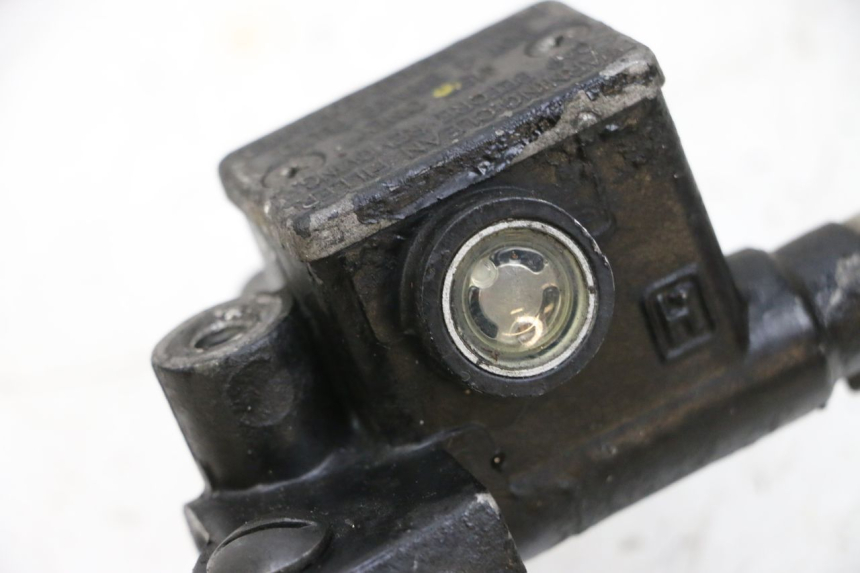 photo de VOORREM HOOFDREMSILINDER PIAGGIO VESPA GTS SUPER IE 125 (2009 - 2016) - Zoom op gebruiksstaat