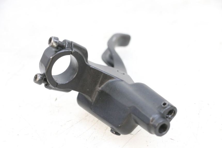 photo de VOORREMHOOFDREMSILINDER DUALTRON VICTOR LIMITED 1 - Andere kijkhoek