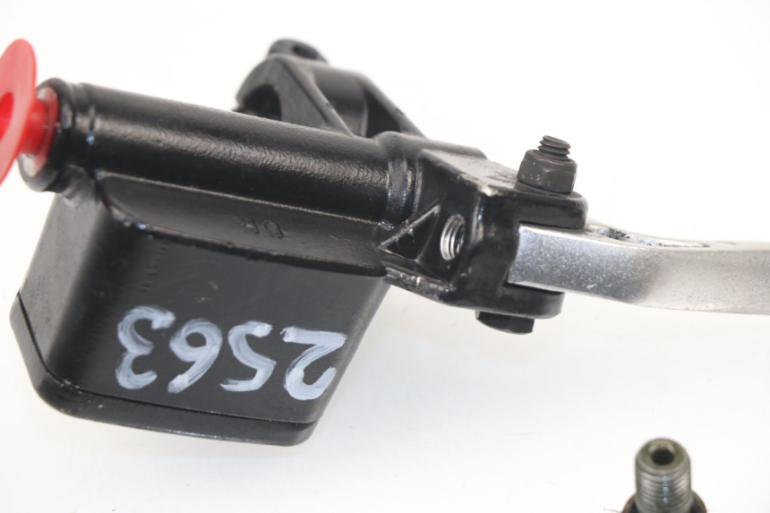 photo de VOORREMHOOFDREMSILINDER JM MOTORS VIPER 4T 50 (2015 - 2022) - Detail van het onderdeel