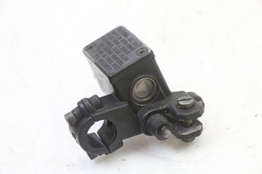 photo de VOORREMHOOFDREMSILINDER PEUGEOT VIVACITY NEW 4T 50 (2008 - 2017) - Andere kijkhoek