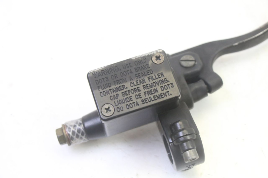 photo de VOORREMHOOFDREMSILINDER PEUGEOT VIVACITY NEW 4T 50 (2008 - 2017) - Detail van het onderdeel