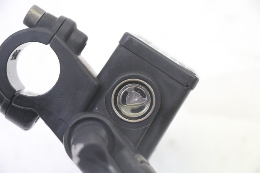 photo de VOORREMHOOFDREMSILINDER PEUGEOT VIVACITY NEW 4T 50 (2008 - 2017) - Technische close-up