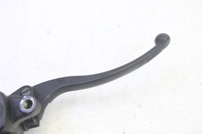 photo de VOORREM HOOFDREMSILINDER DAELIM VJ ROADWIN FI 125 (2008 - 2017) - Technische close-up