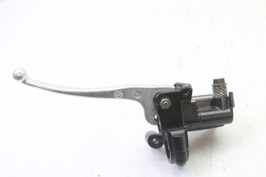 photo de VOORREMHOOFDREMSILINDER MBK WAAP 125 (2008 - 2013) - Bevestigingspunten