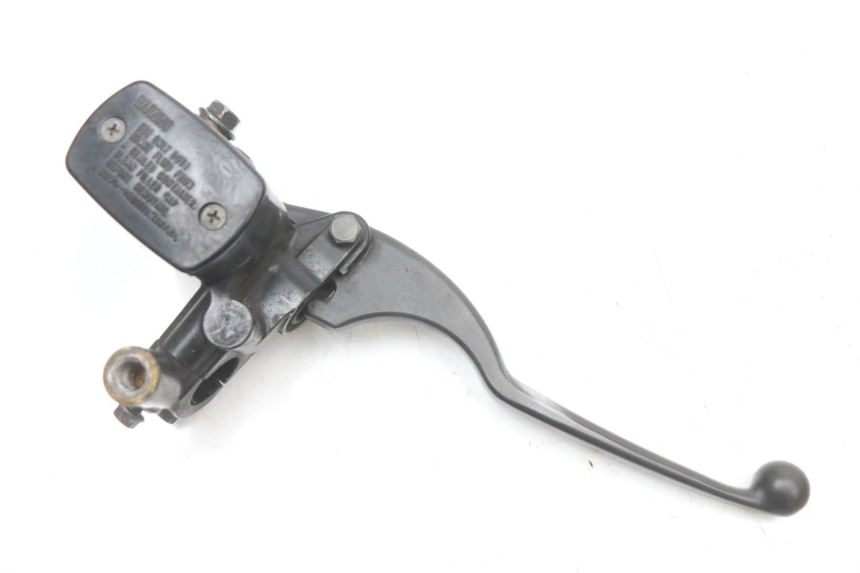 photo de VOORREM HOOFDREMSILINDER YAMAHA XMAX X-MAX ABS 125 (2017 - 2020) - Hoofdaanzicht