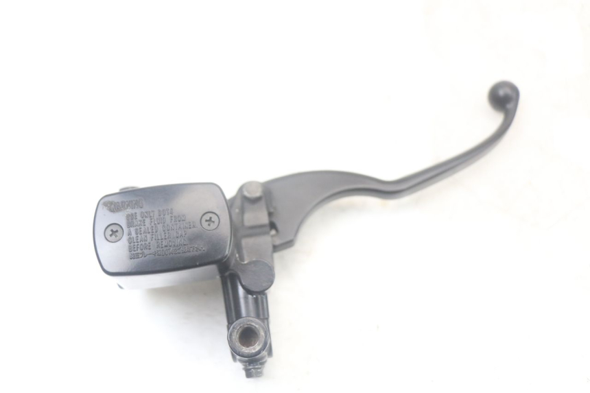 photo de VOORREM HOOFDREMSILINDER YAMAHA XMAX X-MAX ABS 125 (2017 - 2020) - Hoofdaanzicht