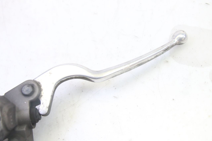 photo de VOORREM HOOFDREMSILINDER YAMAHA X-MAX XMAX 125 (2010 - 2013) - Andere kijkhoek