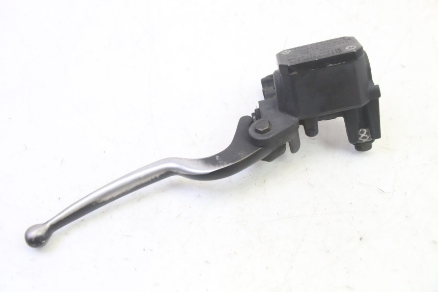 photo de VOORREM HOOFDREMSILINDER YAMAHA X-MAX XMAX 125 (2010 - 2013) - Andere kijkhoek