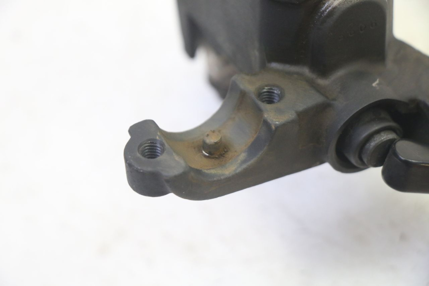 photo de VOORREMHOOFDREMSILINDER YAMAHA X-MAX XMAX 250 (2006 - 2009) - Andere kijkhoek