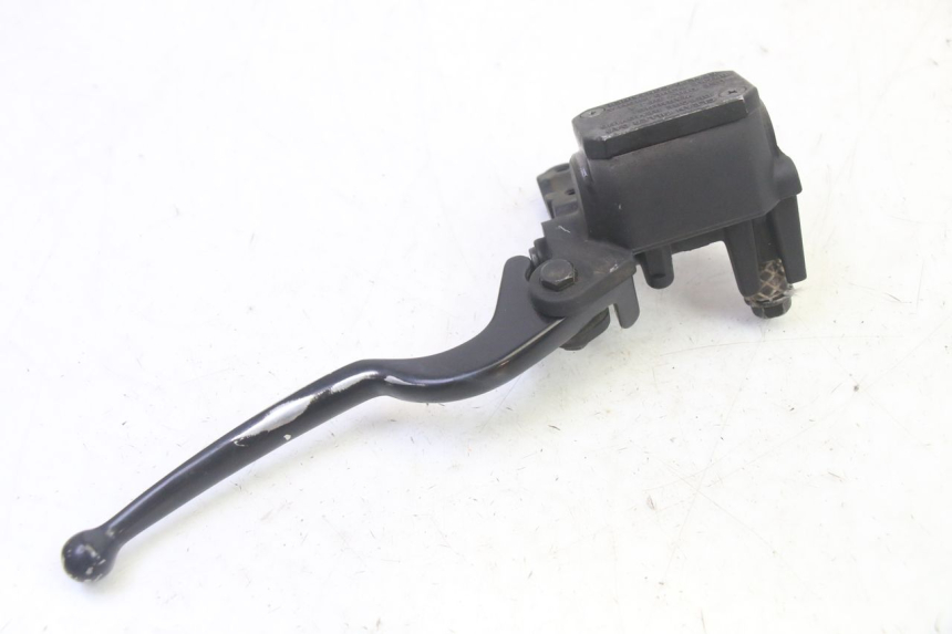 photo de VOORREMHOOFDREMSILINDER YAMAHA X-MAX XMAX 250 (2006 - 2009) - Technische close-up