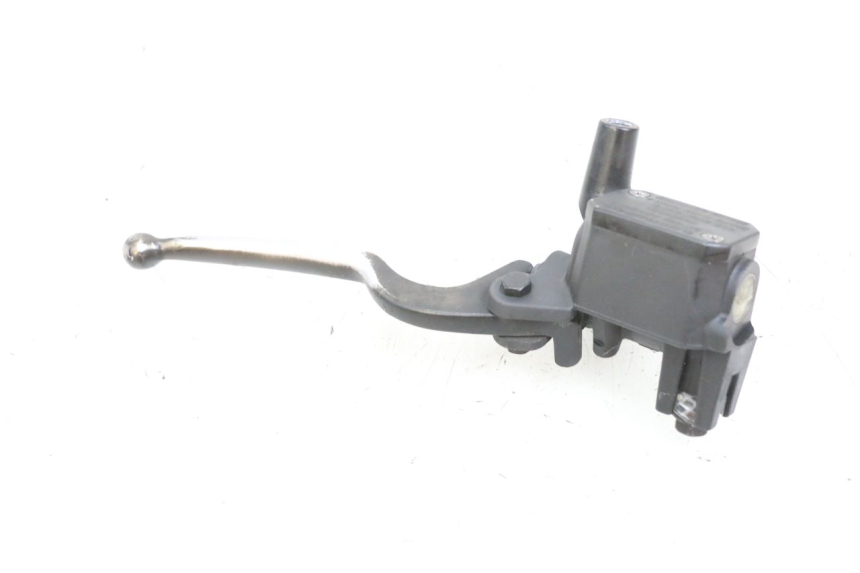 photo de VOORREM HOOFDREMSILINDER YAMAHA X-MAX XMAX 125 (2010 - 2013) - Hoofdaanzicht