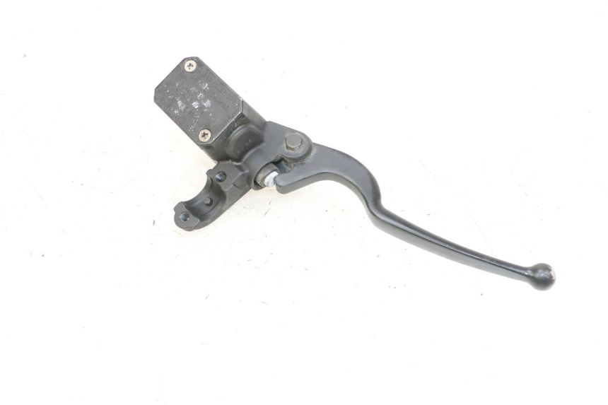 photo de VOORREM HOOFDREMSILINDER YAMAHA XMAX X-MAX 125 (2006 - 2009) - Hoofdaanzicht