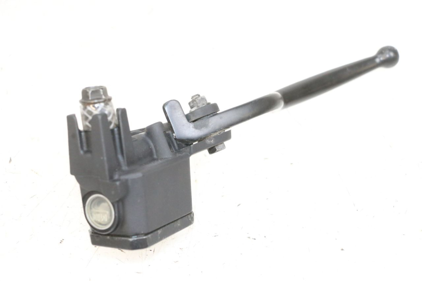 photo de VOORREM HOOFDREMSILINDER YAMAHA XMAX X-MAX 125 (2006 - 2009) - Technische close-up