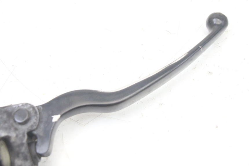 photo de VOORREMHOOFDREMSILINDER PIAGGIO XEVO - X EVO 125 (2007 - 2017) - Zoom op gebruiksstaat