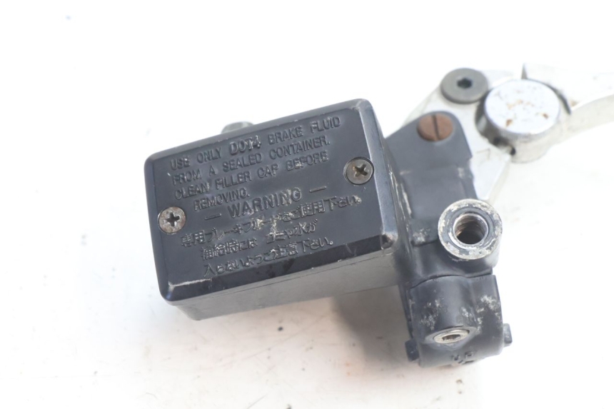 photo de VOORSTE HOOFDREMMER YAMAHA XJR 1300 (1998 - 2002) - Detail van het onderdeel