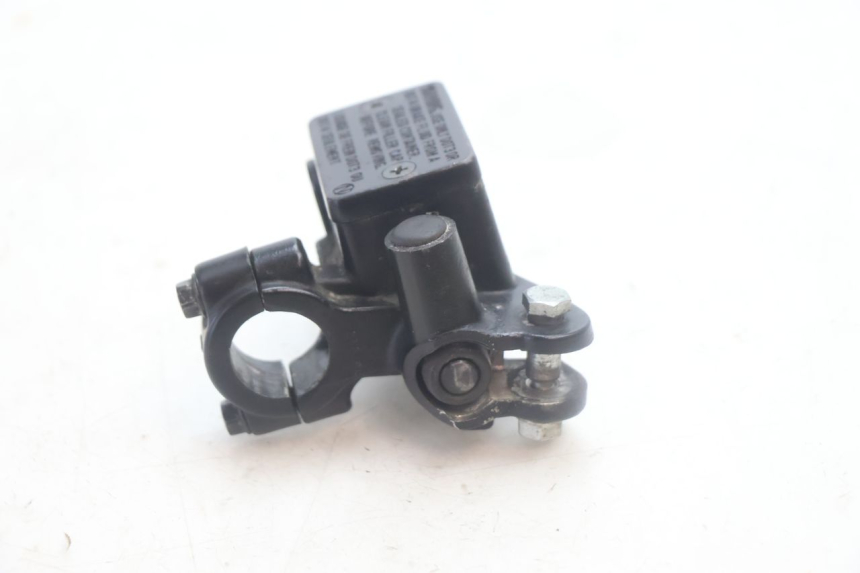 photo de VOORSTE HOOFDREMMER HONDA XLV VARADERO 125 (2007 - 2012) - Andere kijkhoek