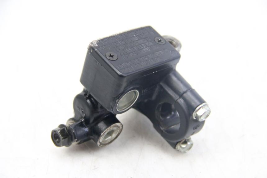 photo de VOORREMHOOFDREMSILINDER HONDA XR L 125 (2003 - 2007) - Hoofdaanzicht