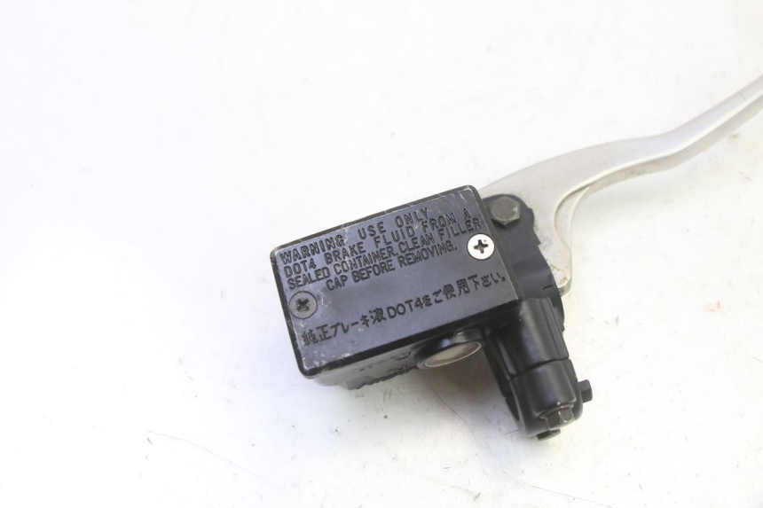 photo de VOORREM HOOFDREMSILINDER YAMAHA YFM BRUIN 350 (2003 - 2009) - Detail van het onderdeel