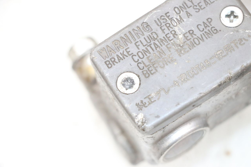 photo de VOORREM HOOFDREMSILINDER YAMAHA YFM R RAPTOR 250 (2008 - 2014) - Staat van het oppervlak