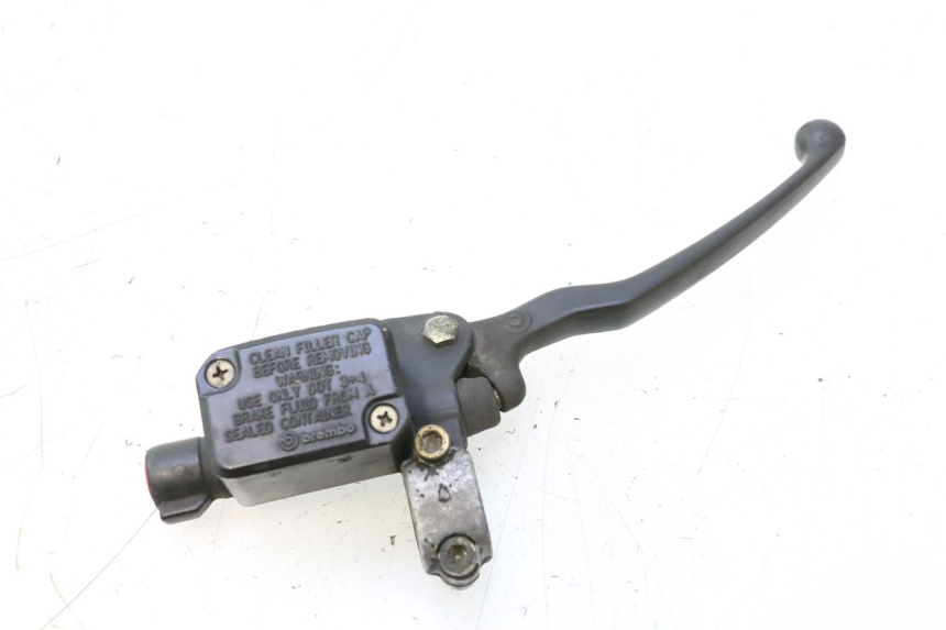 photo de VOORREM HOOFDREMSILINDER YAMAHA YP MAJESTY 125 (1998 - 2001) - Hoofdaanzicht