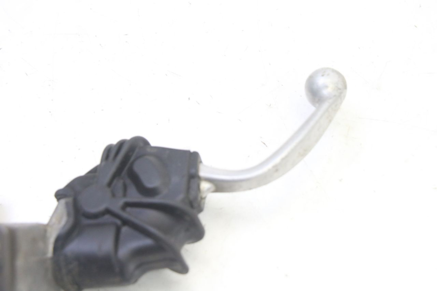 photo de VOORREMHOOFDREMSILINDER YAMAHA YZ 85 (2022 - 2025) - Zoom op gebruiksstaat