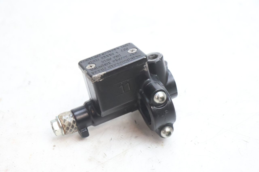 photo de VOORREMHOOFDREMSILINDER PIAGGIO ZIP 2T 50 (2009 - 2019) - Detail van het onderdeel