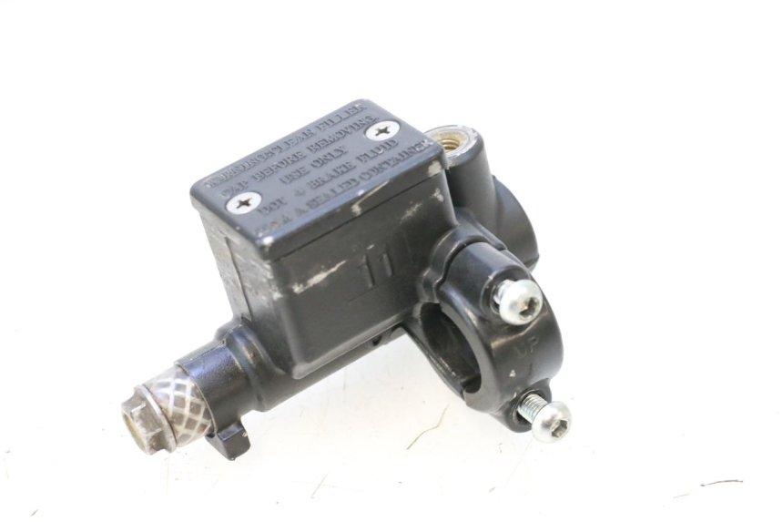 photo de VOORREM HOOFDREMSILINDER PIAGGIO ZIP 4T 50 (2018 - 2020) - Technische close-up