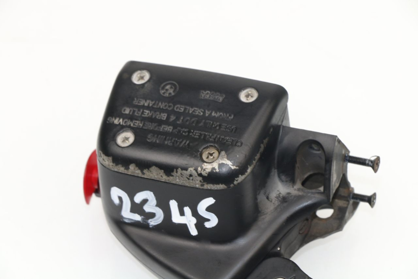 photo de KOPPELINGHOOFDREMSILINDER BMW R R 1150 (2001 - 2006) - Technische close-up
