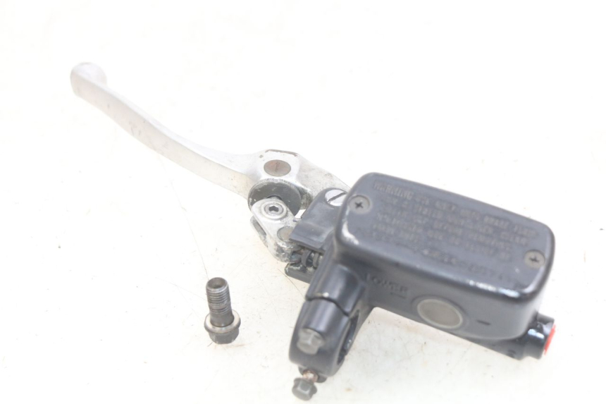 photo de KOPPELINGHOOFDREMSILINDER HONDA CBR F SC25 1000 (1989 - 1992) - Overzicht