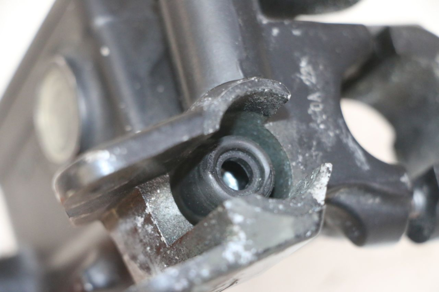 photo de KOPPELINGHOOFDREMSILINDER YAMAHA FJR ABS 1300 (2006 - 2012) - Detail van het onderdeel