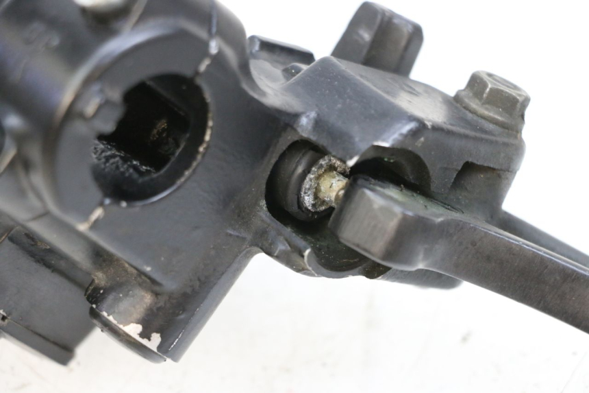 photo de KOPPELINGHOOFDREMSILINDER KAWASAKI GPZ RX 1000 (1986 - 1988) - Andere kijkhoek