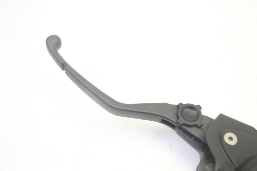 photo de KOPPELINGHOOFDREMSILINDER BMW R GS 1250 (2021 - 2024) - Detail van het onderdeel