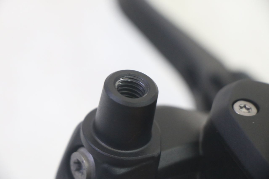 photo de KOPPELINGHOOFDREMSILINDER BMW R GS 1250 (2021 - 2024) - Andere kijkhoek