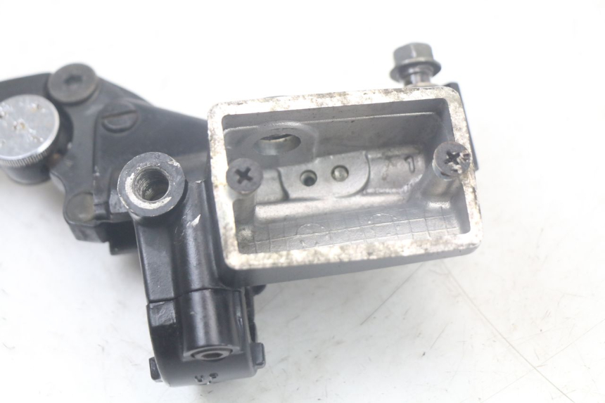 photo de KOPPELINGHOOFDREMSILINDER TRIUMPH SPEED TRIPLE T301 900 (1994 - 1996) - Andere kijkhoek