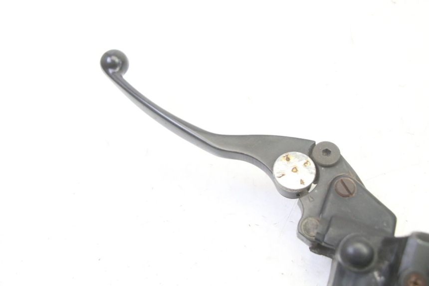 photo de KOPPELINGHOOFDREMSILINDER TRIUMPH SPRINT 900 (1995 - 1998) - Detail van het onderdeel