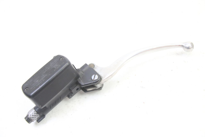 photo de KOPPELINGHOOFDREMSILINDER HONDA ST PAN EUROPEAN 1300 (2002 - 2013) - Technische close-up