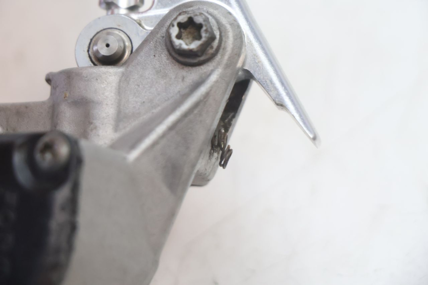 photo de KOPPELINGSHOOFDREMMER KTM SX 85 (2018 - 2024) - Bevestigingspunten