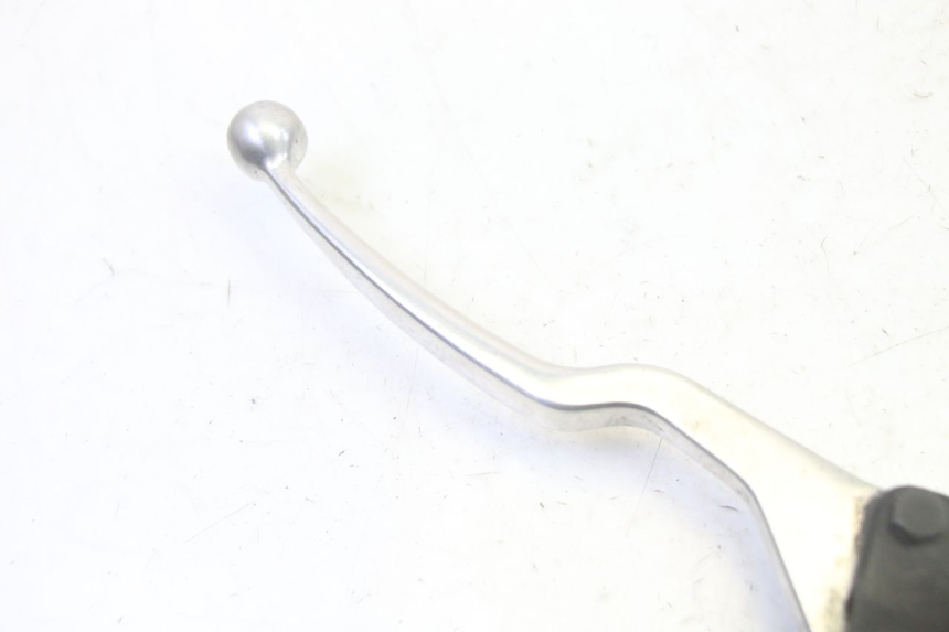 photo de ACHTERREM HOOFDREMSILINDER SUZUKI BURGMAN 125 (2007 - 2014) - Detail van het onderdeel