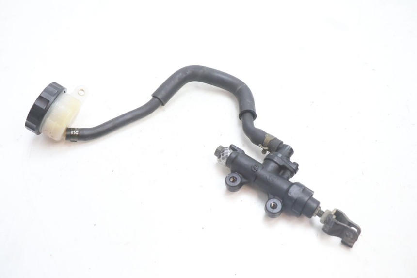 photo de ACHTERREM HOOFDREMSILINDER HONDA CB F HORNET 600 (2005 - 2006) - Hoofdaanzicht