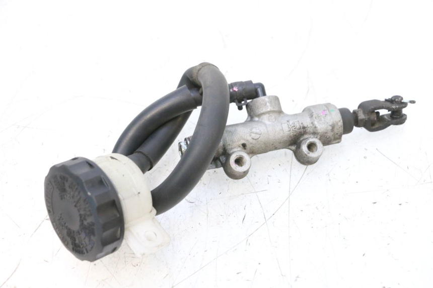 photo de ACHTERREM HOOFDREMSILINDER KAWASAKI ER-6 ER6 F ABS 650 (2012 - 2016) - Zoom op gebruiksstaat
