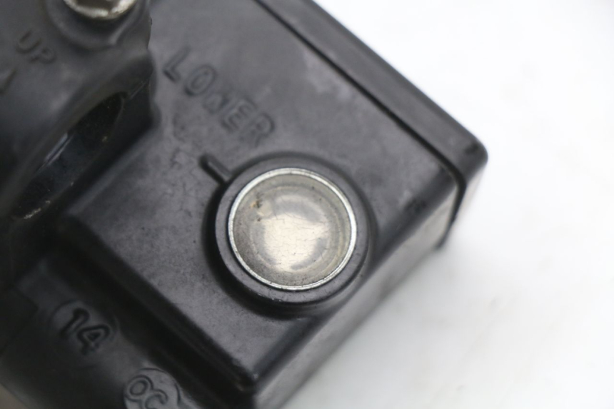 photo de ACHTERREM HOOFDREMSILINDER HONDA FES S-WING SWING ABS 125 (2007 - 2015) - Overzicht