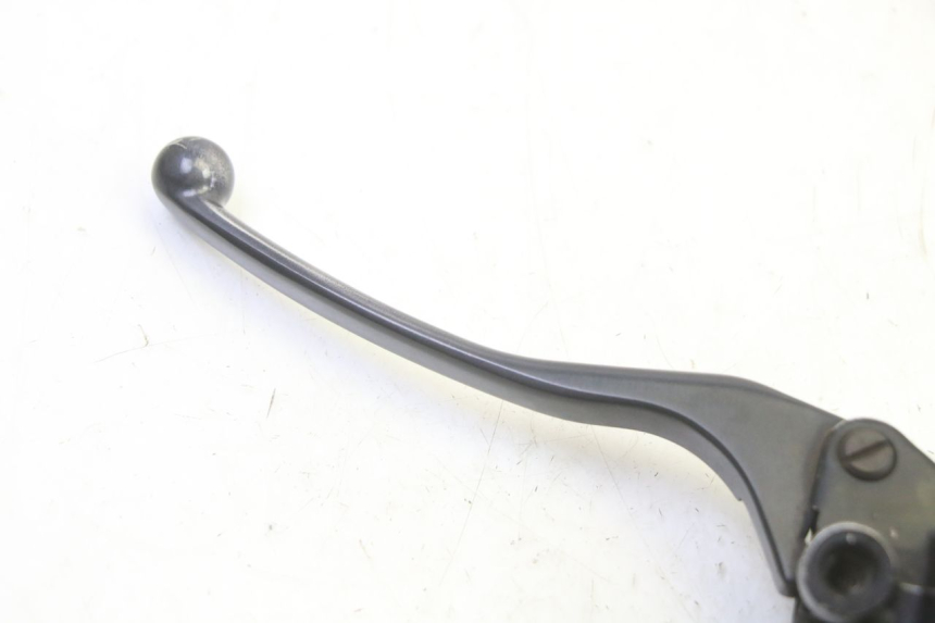 photo de ACHTERREM HOOFDREMSILINDER HONDA FES S-WING SWING ABS 125 (2007 - 2015) - Detail van het onderdeel