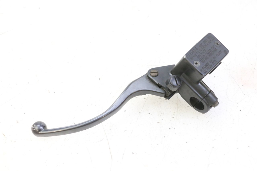 photo de ACHTERREM HOOFDREMSILINDER HONDA FES S-WING SWING ABS 125 (2007 - 2015) - Bevestigingspunten