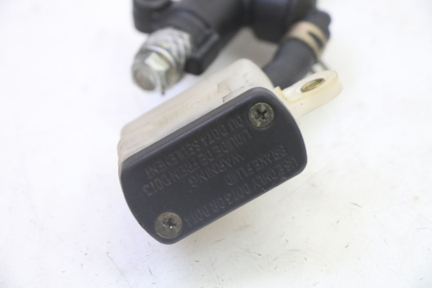 photo de ACHTERREM HOOFDREMSILINDER STAHO FH 50 (2018 - 2019) - Technische close-up