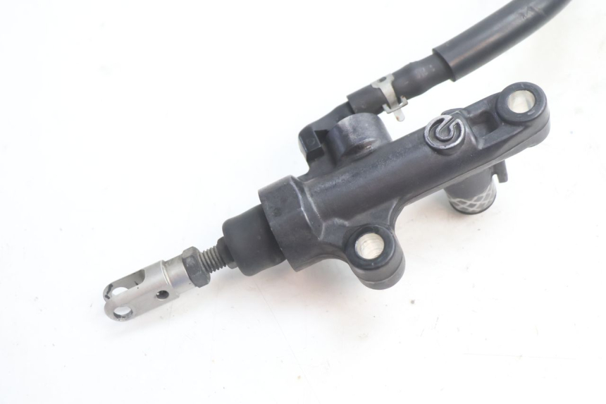 photo de ACHTERREM HOOFDREMMEESTER YAMAHA FJR 1300 (2001 - 2005) - Technische close-up