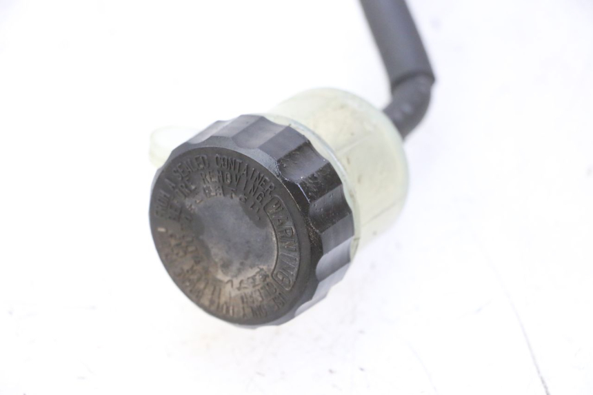 photo de ACHTERREM HOOFDREMSILINDER YAMAHA FZ6 N FAZER 600 (2004 - 2006) - Technische close-up