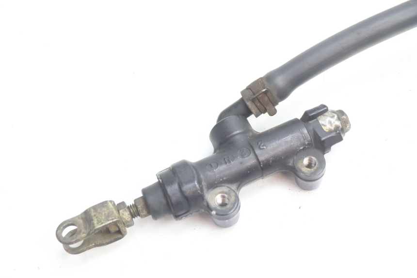 photo de ACHTERREM HOOFDREMMEESTER KAWASAKI GPX F ZX750F 750 (1986 - 1990) - Bevestigingspunten