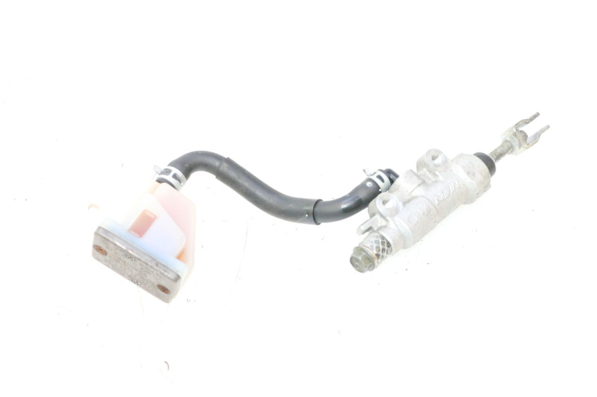 photo de ACHTERREM HOOFDREMSILINDER SUZUKI GSR 600 (2005 - 2012) - Hoofdaanzicht