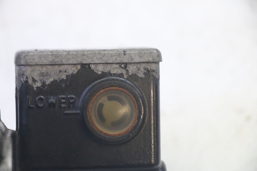 photo de ACHTERREM HOOFDREMSILINDER SYM GTS EVO 125 (2009 - 2013) - Technische close-up