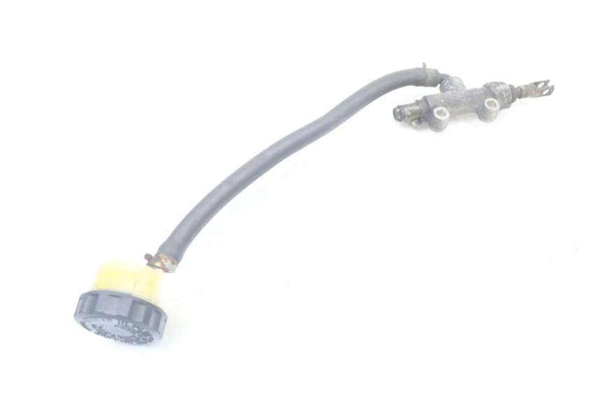 photo de ACHTERREM HOOFDREMSILINDER KAWASAKI GTR 1000 (1994 - 2004) - Bevestigingspunten